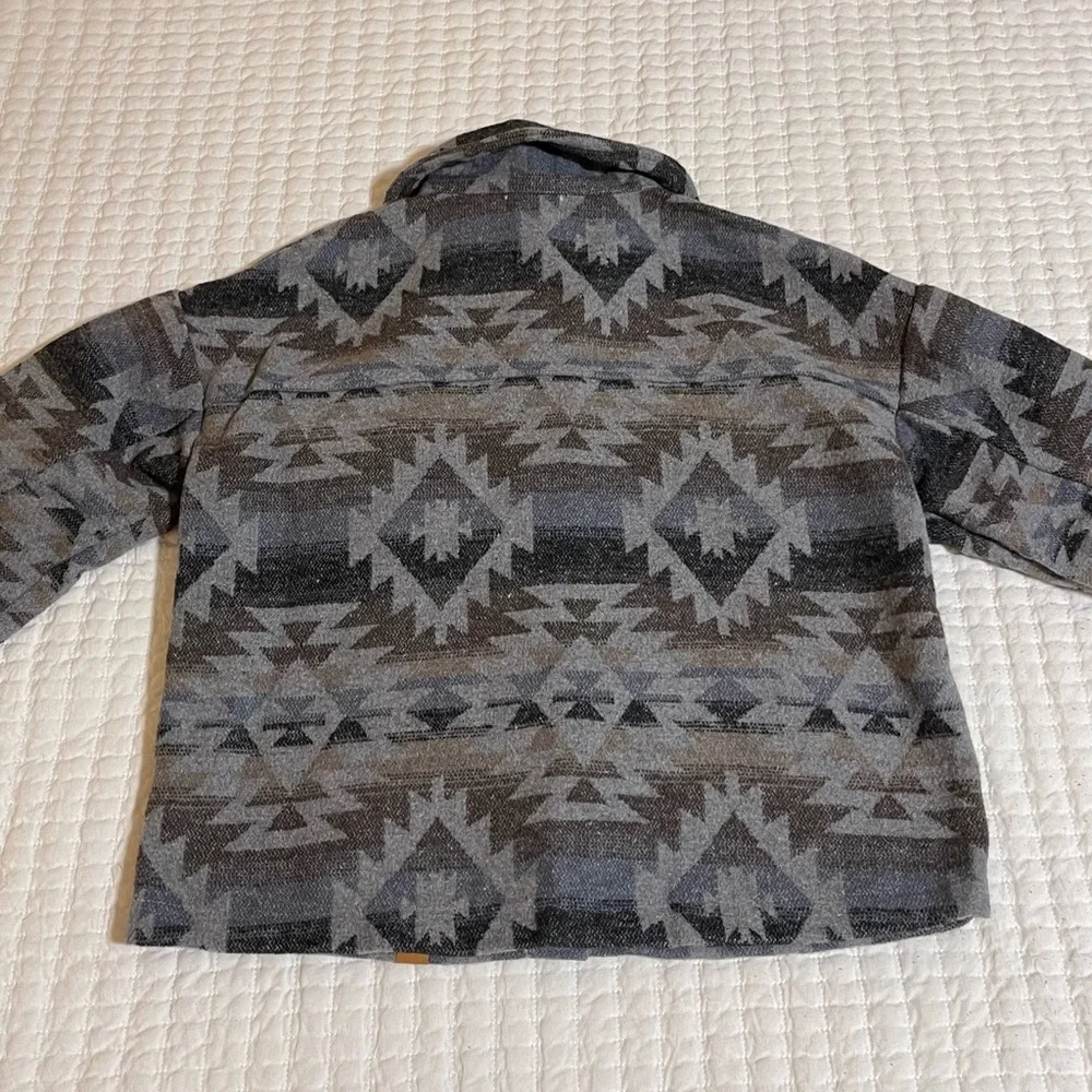 Simply Southern | Gray & Brown Aztec Patterned Jacket - Picture 13 of 14